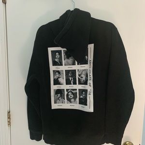 Rihanna ANTI tour hoodie / sweater